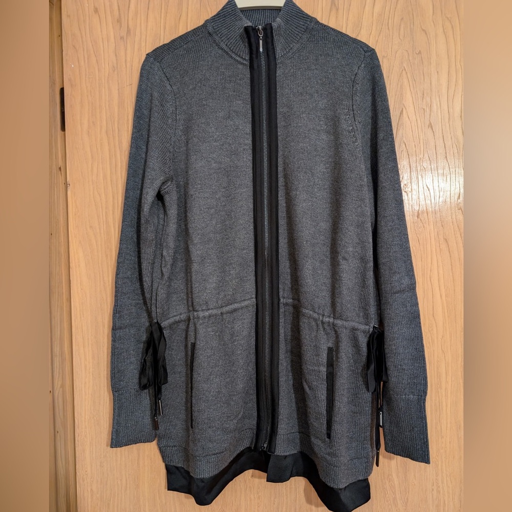 White House Black Market Zip Up Cardigan Sweater